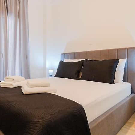 Theofilos Urban Apartment, Close To City Center Thessaloniki Exterior photo