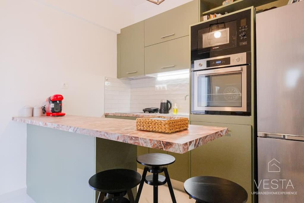 Theofilos Urban Apartment, Close To City Center Thessaloniki Exterior photo