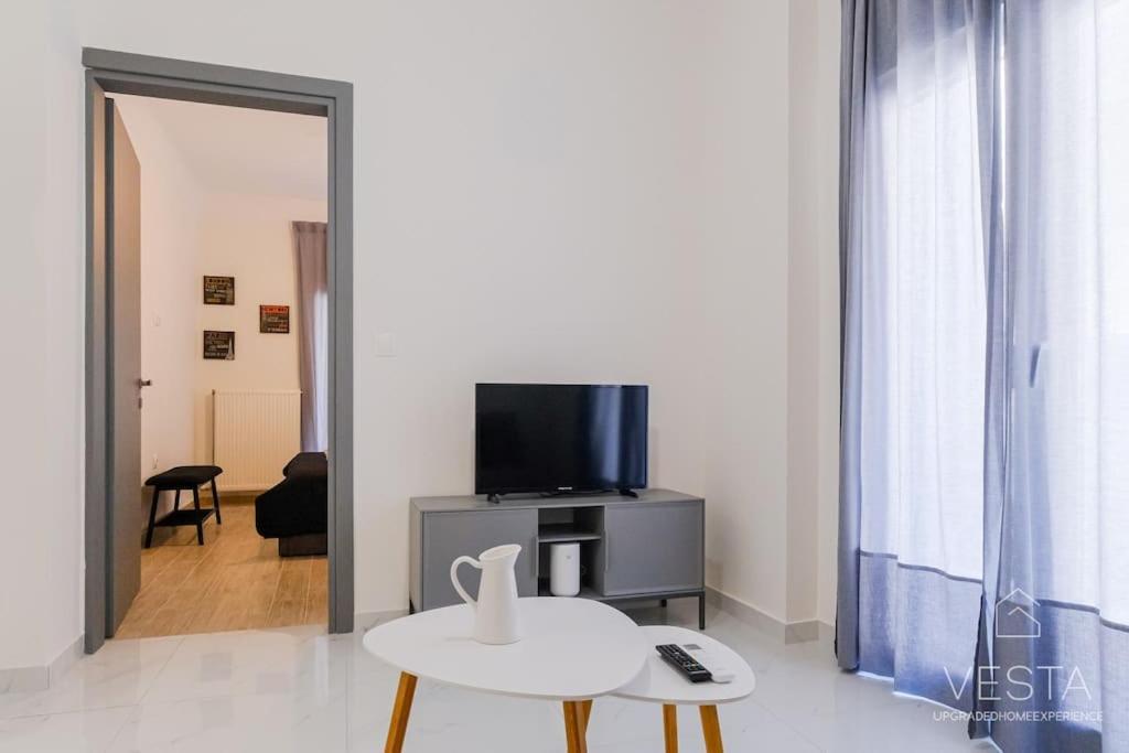 Theofilos Urban Apartment, Close To City Center Thessaloniki Exterior photo